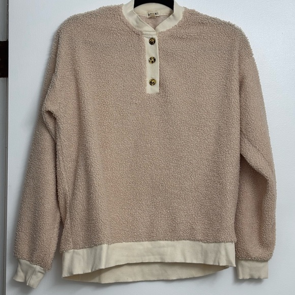 Donni Mini Sherpa Henley Sweatshirt - Picture 3 of 3